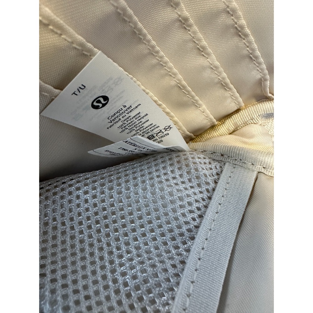 Lululemon Modular Phone Crossbody Bag Fleece Sherpa W/ Attached Coin Purse White - Picture 5 of 12